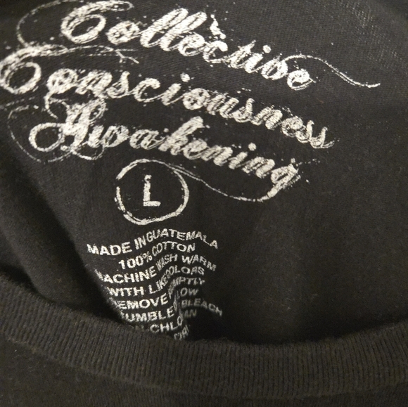 Santana Supernatural Now Official 2019 Tour Concert T Shirt Mens Size Large Merc - Picture 3 of 6